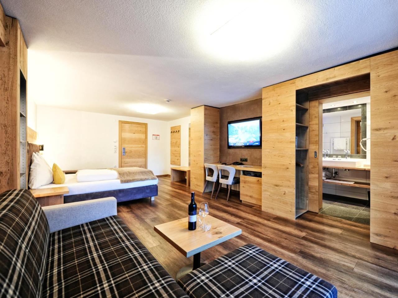 Hotel Ferienglueck Ischgl Kültér fotó